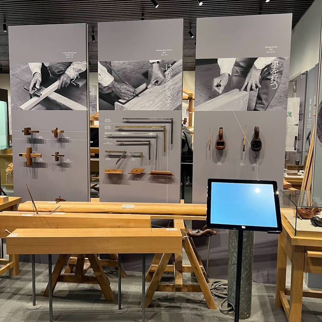 Guide to Takenaka Carpentry Tools Museum 