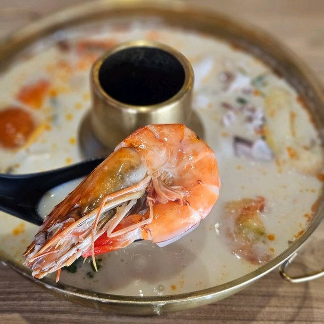 Wonderful Thai lunch today