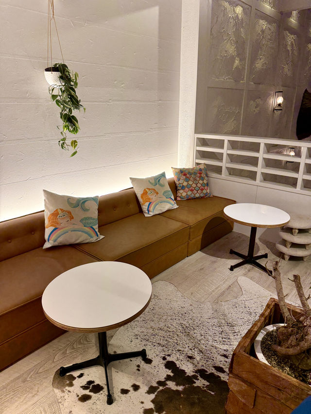 Cozy and Stylish Coffee Spot in Susukino ☕️