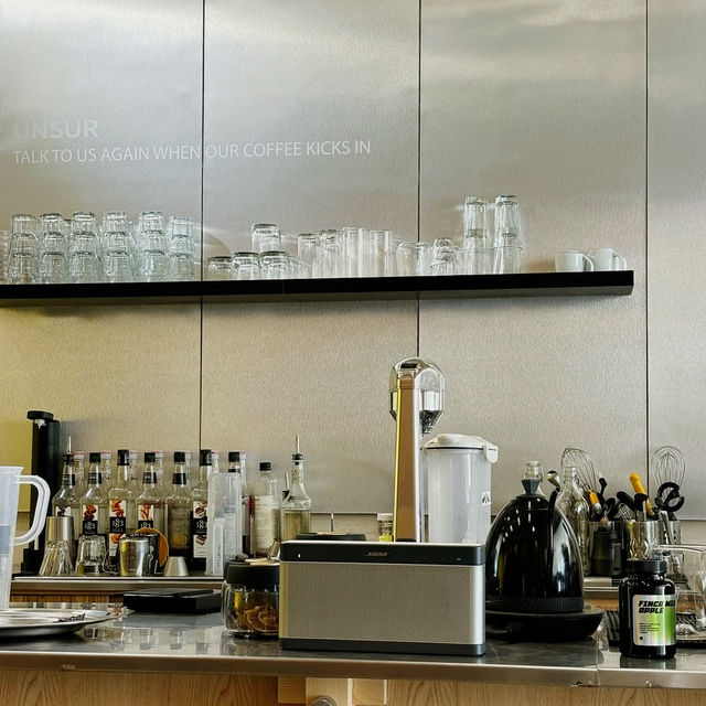 Earthy Sips & Subtle Scenes Earthy Sips & Subtle Scenes