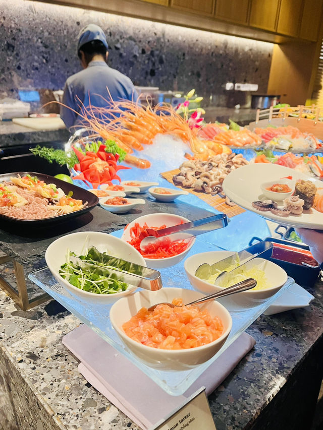 Hanoi: dinner buffet at 21st floor (Lotte-west lake)🍽️🥩 Hanoi: dinner buffet at 21st floor (Lotte-west lake)🍽️🥩