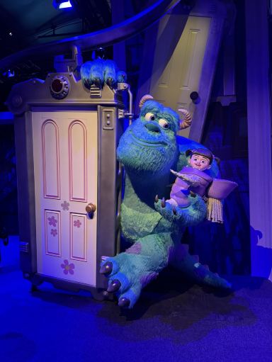 Want to relive your childhood? Shanghai Disneyland is waiting for