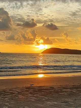 A Quiet Sunset at Pantai Tengah