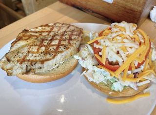 [Hawaii] Enjoy a hearty seafood feast in Hawaii! 2 recommended seafood dishes