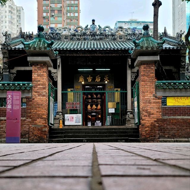  🕍🇭🇰🎎 An Oasis of Culture in Hong Kong