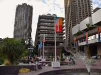 Barbican Centre: London's Cultural Epicenter
🇬🇧
