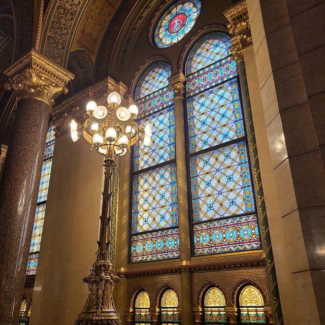 Breathtaking building 