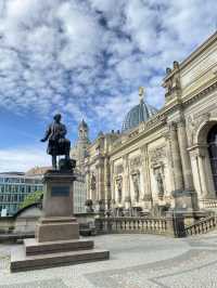 DRESDEN 🇩🇪 - CITY OF CASTLES 