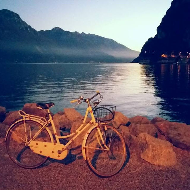 Cycling on the edge 
