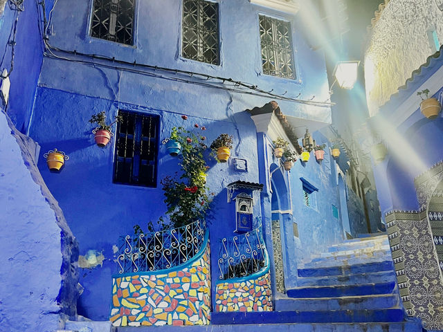 モロッコ・シャウエン – 青の迷宮で夢のようなひとときを🇲🇦💙