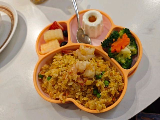 Lunch at SINGAPORE MEMORY, Nanjing
