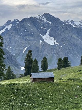 To the Edge of Silence: Horseback to Belukha and the Wild Altai