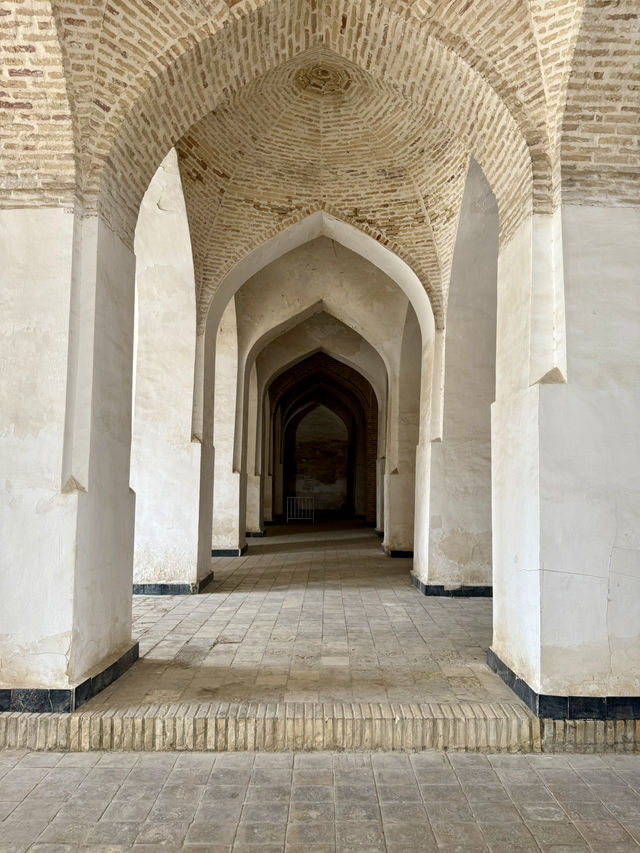 Spring in Bukhara – Kalan Mosque Magic
