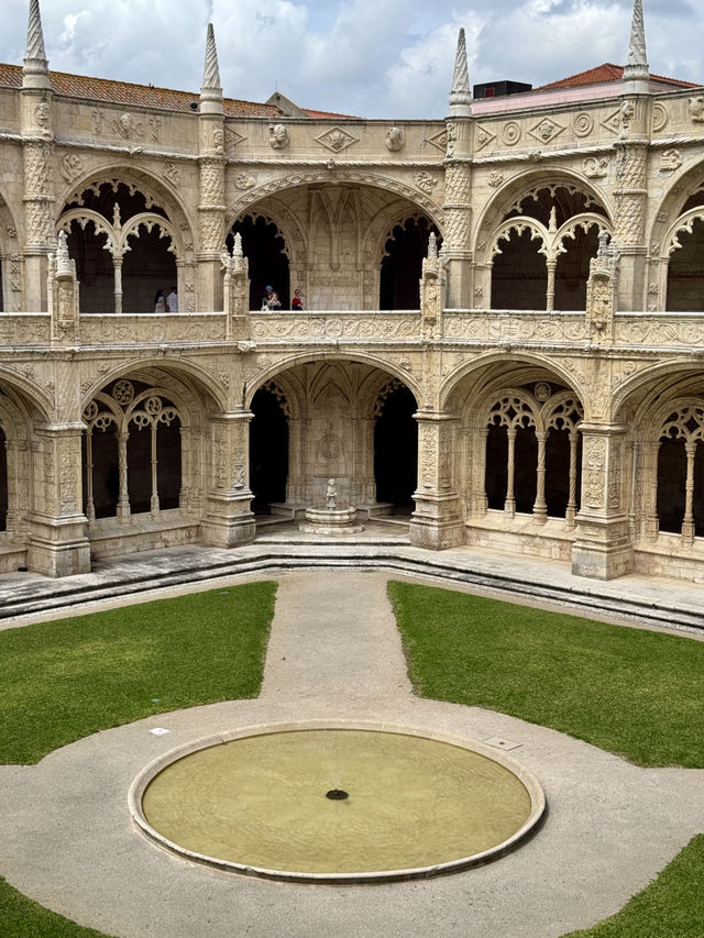 🇵🇹熱羅尼莫斯修道院 Jerónimos Monastery⛪️