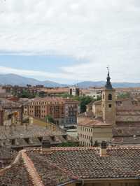 One day trip in Segovia with brilliant food and tourist attractions 