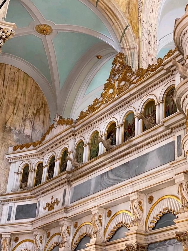 🕍 Taksiyarhis Memorial Museum – Ayvalık’s First Church Renewed