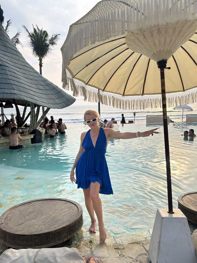 With view on the ocean spritz