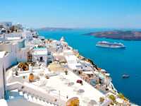 Explore the stunning beauty of the Greek islands!