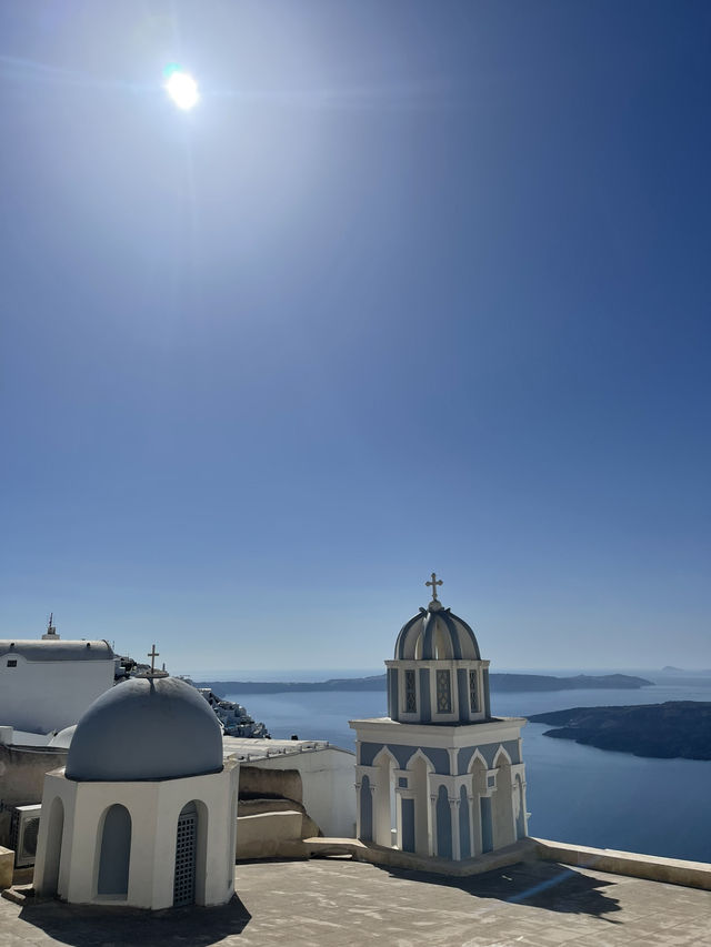 🌈 Santorini Diversity – More Than Just Sunsets 🏝️✨