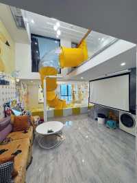 💰人均只需約 $100，就可以入住比卡超主題滑梯房🤩