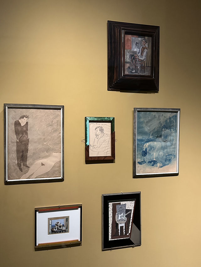 Музей Англадон в Авиньоне Музей Англадон в Авиньоне