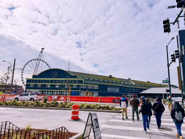 🌸🏙️ Downtown Seattle in Spring: A Sustainable Urban Escape 🇺🇸  