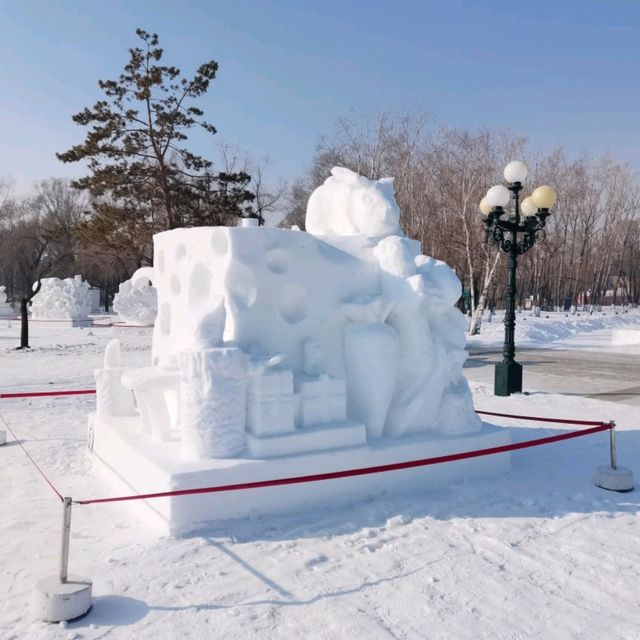 Snow Island International Snow Sculpture Expo