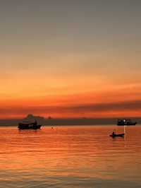 Tao Island sunset, the colors of the sky change endlessly after sunset.