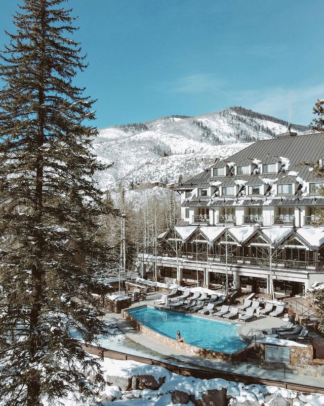 Winter Wonderland Escape: Grand Hyatt Vail's Holiday Haven