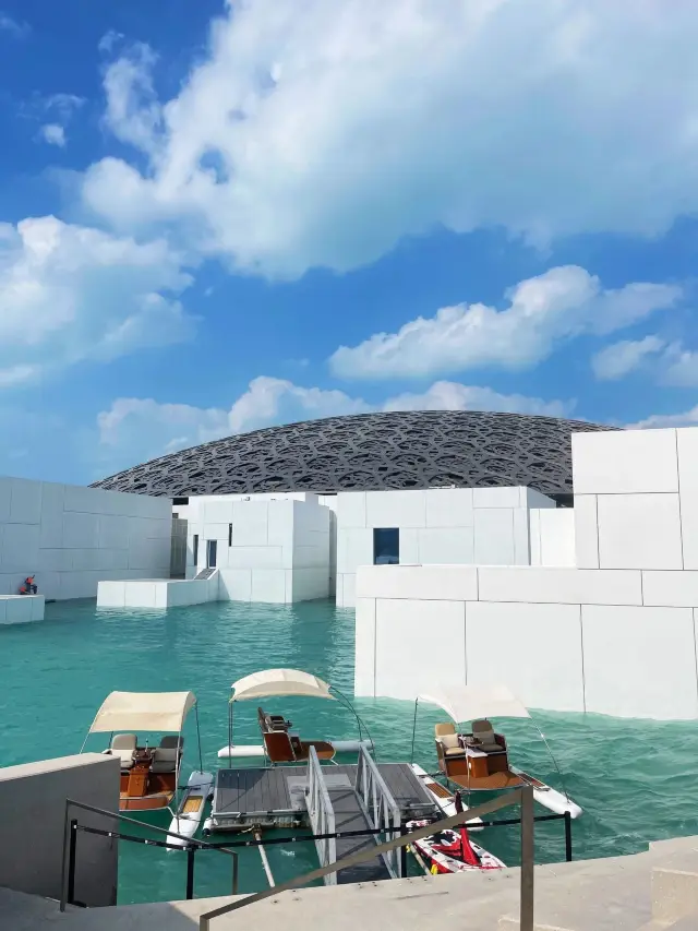 Louvre Abu Dhabi | The Pearl of Art on the Sea