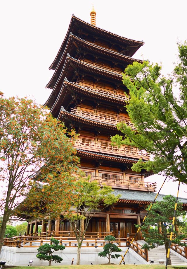 位於上海的大唐風寺廟--寶山寺