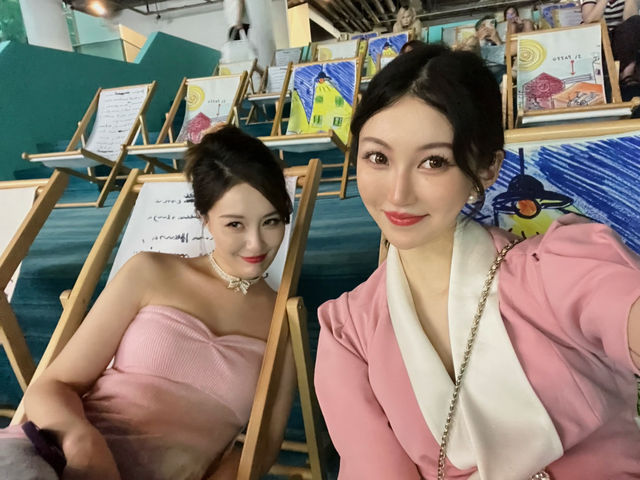 在電影展裡看了個電影
