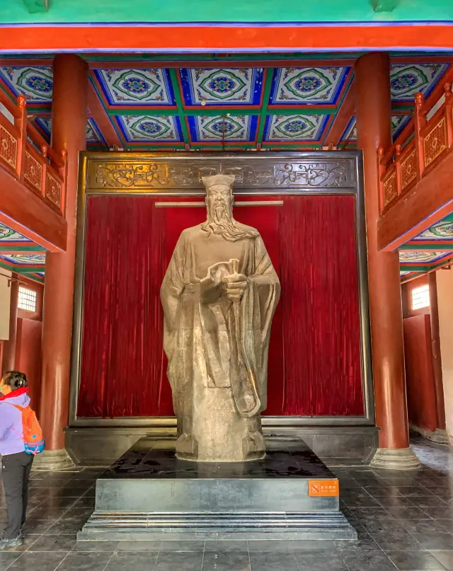 Historical Fame - Kaifeng Prefecture