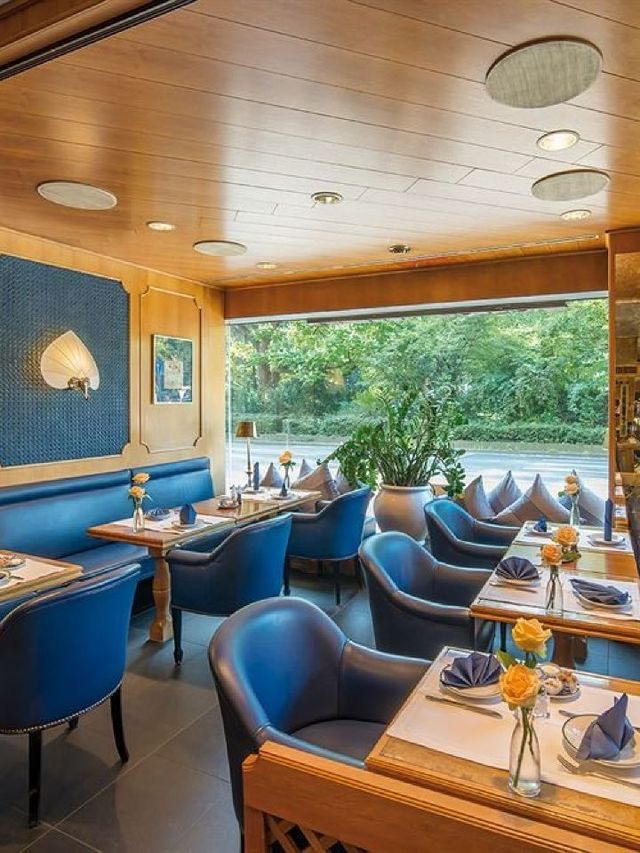 🏨✨ Heidelberg's Historic Luxury: Hotel Europaischer Hof 🌟