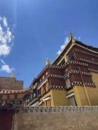 「小布達拉宮」——噶丹·松贊林寺