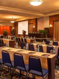 🌟 Guayaquil Getaway: Sheraton's Stellar Stay 🌟