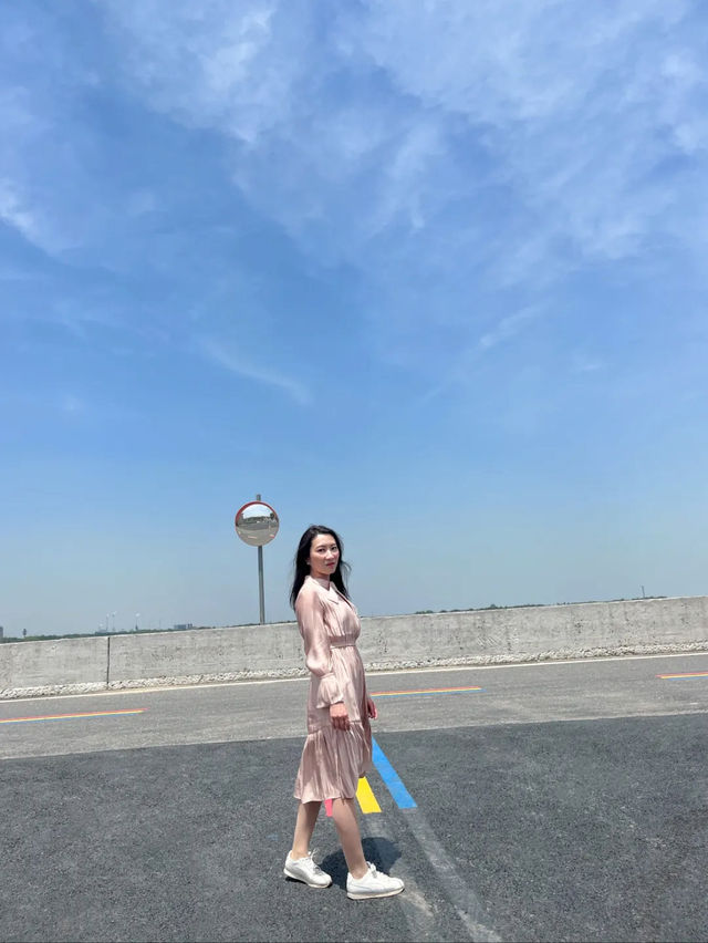 一小時，同時擁有陵水燈塔和鎌倉海邊過端午