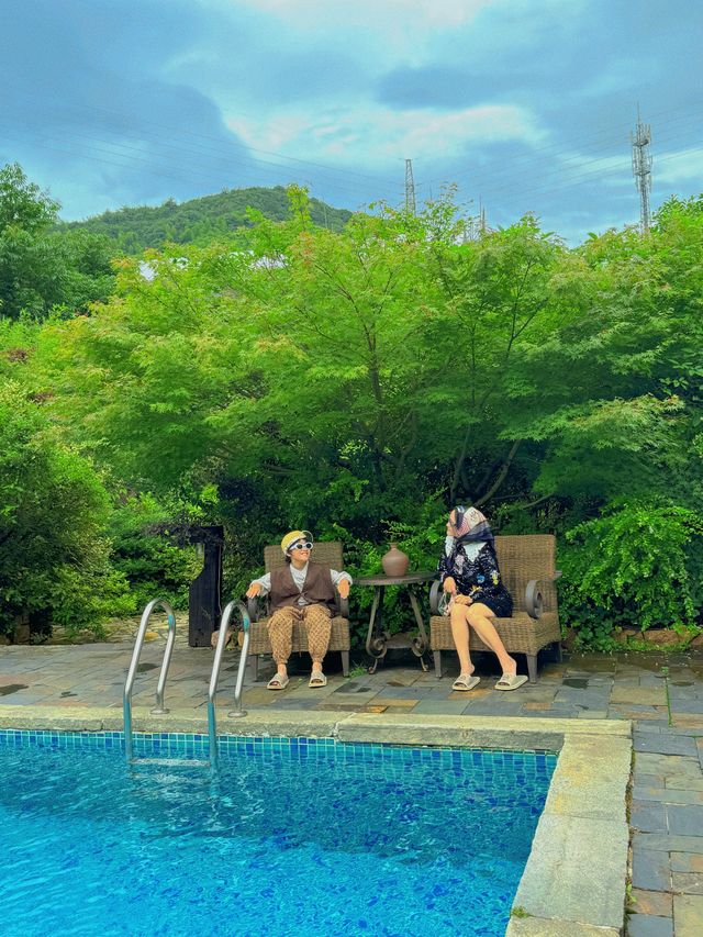 不是國外不是國外，雨天來也想要呆一整年