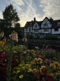 Canterbury is a small town in UK 🇬🇧 check out the nature 🩷