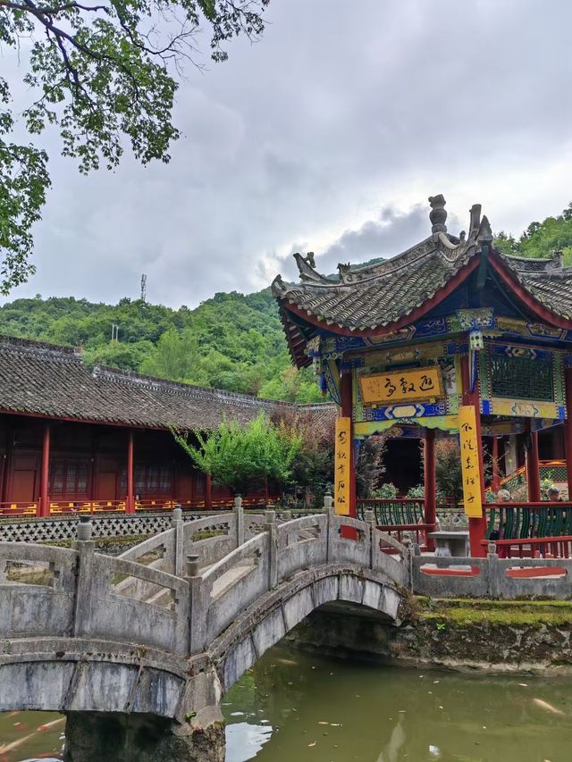 功成身退，一生逍遙。