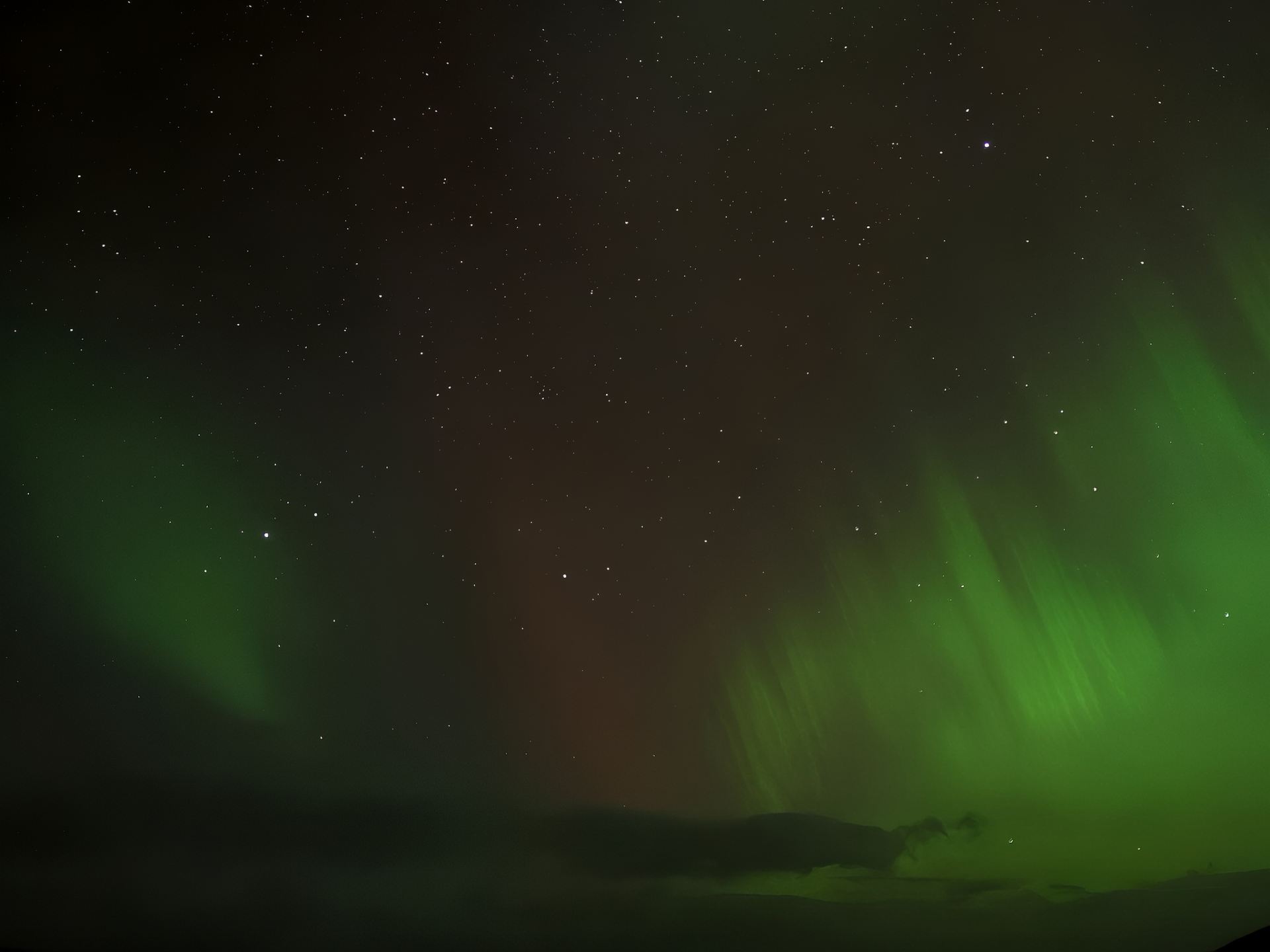 Ánh sáng mùa thu, sóng lớn và đi bộ ở Shetland