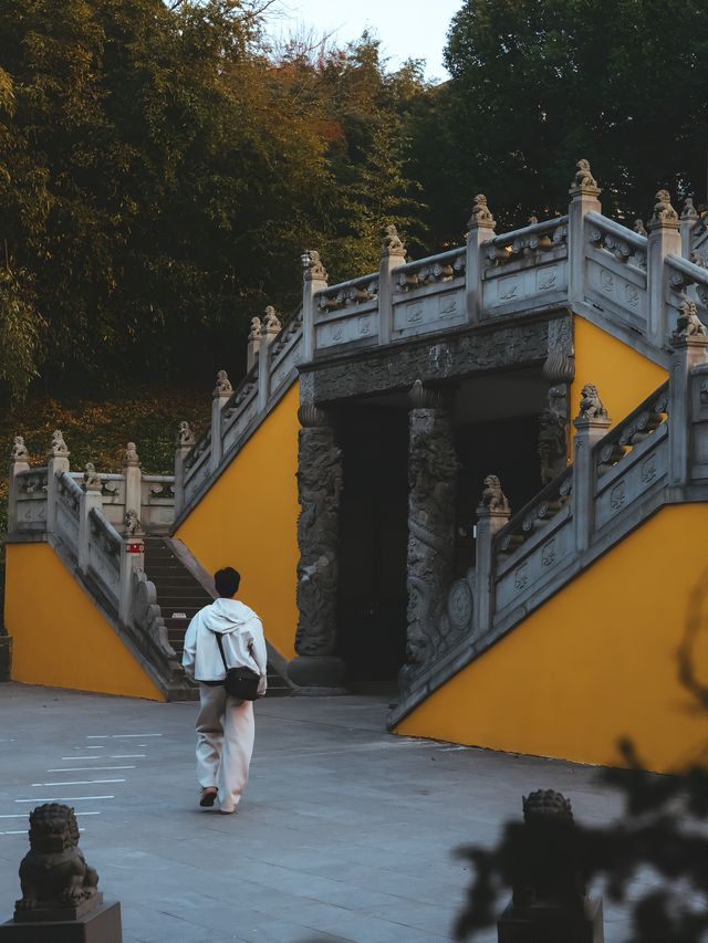 比起雞鳴寺，我更愛這個1500年歷史南朝佛寺