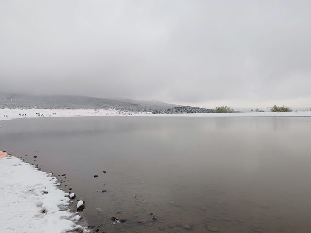雪後的玉湖村，仿如童話世界