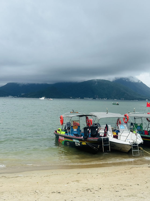 Discover the Serenity of Jiaochang Wei Beach in Shenzhen 🏝️ 