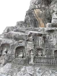 🪨✨ Exploring the Ancient Marvels of Longmen Grottoes 🇨🇳