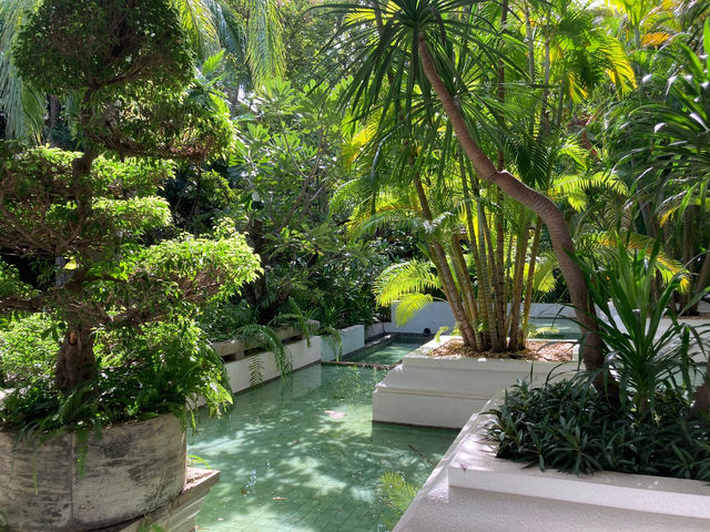 Seamless Check-In and Exceptional Amenities