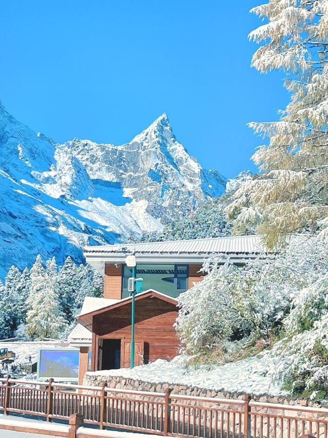 畢棚溝闖入初雪後的琉璃仙境