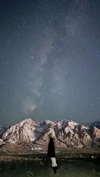 帕米爾的銀河正在倒數！別讓「下次」變成遺憾——此刻的夜空把銀河鋪得格外清晰，星光落在高原上，連呼吸都