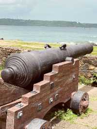 🏛️ Galle Maritime Museum: Where Chinese Porcelain Meets Ocean Legends! 🌊