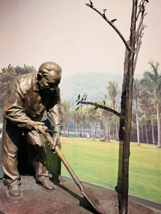 深圳必打卡|蓮花山公園保姆級攻略仰望偉人俯瞰城! 深圳必打卡|蓮花山公園保姆級攻略仰望偉人俯瞰城!